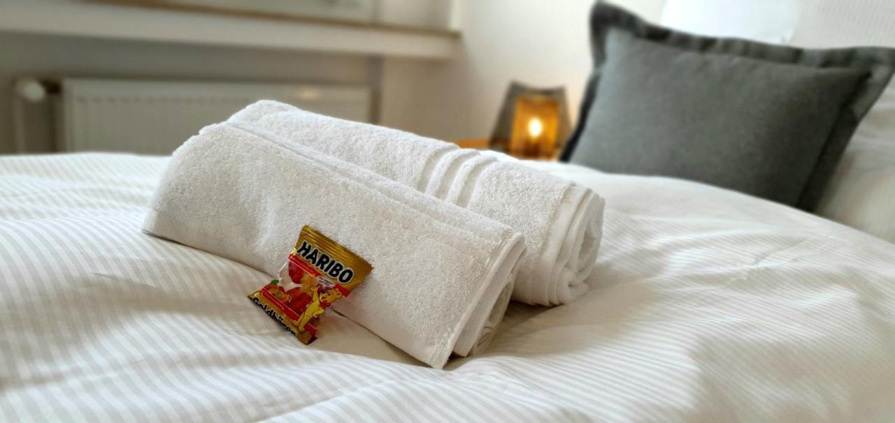 Citychalet-Uni- Boxspringbett Kueche-Ruhig-Parkplatz โบคุห์ม ภายนอก รูปภาพ